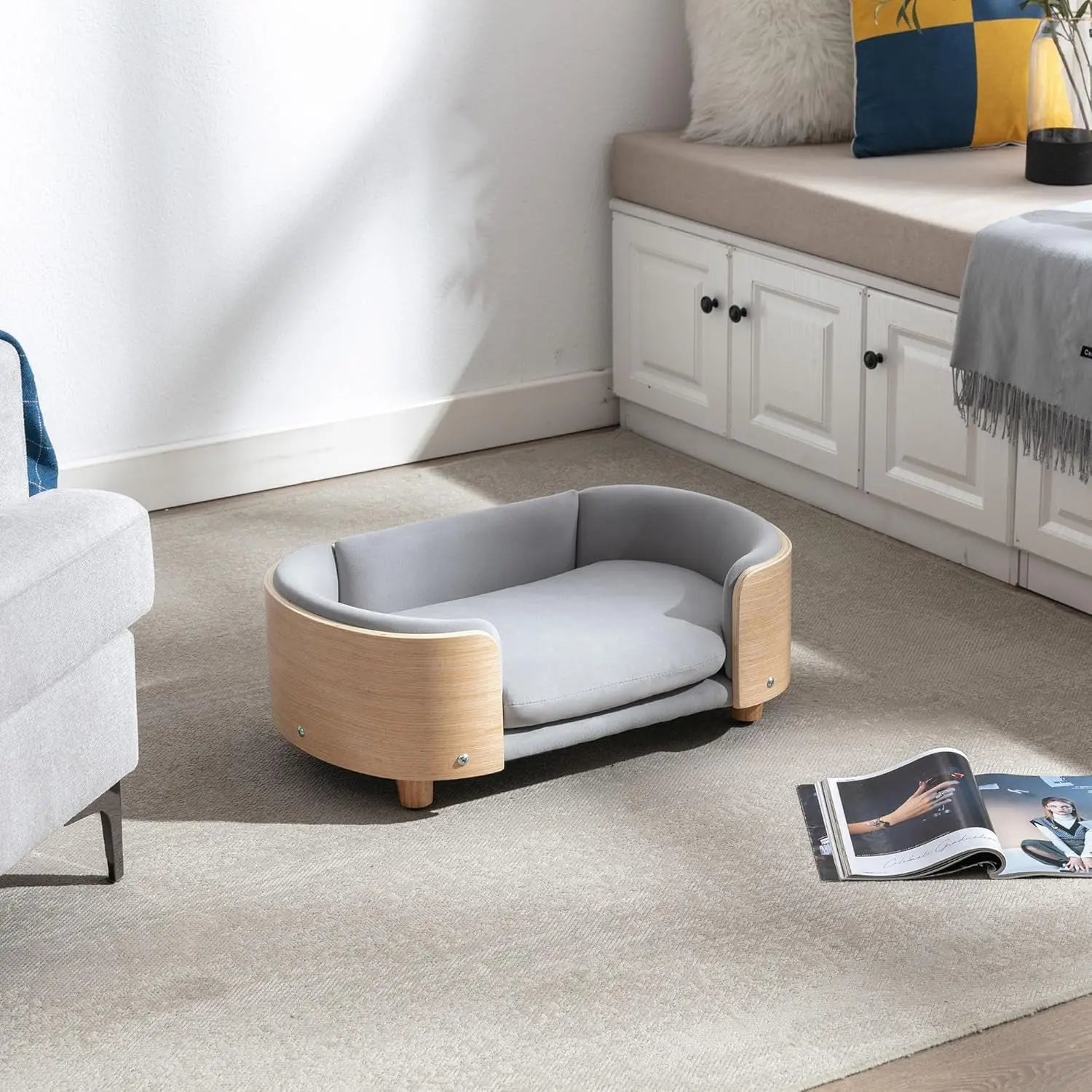 Modern Elevated Pet Sofa Bed with Wood Legs, Velvet Cushion, Washable Cover