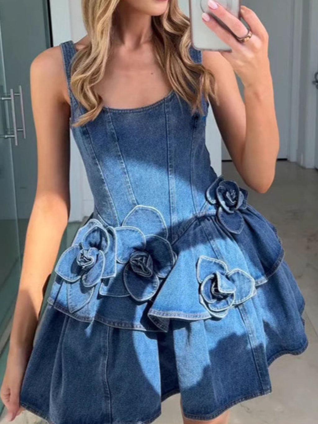 c4b40f01-c38f-422f-a3e7-b6840b725629-Max